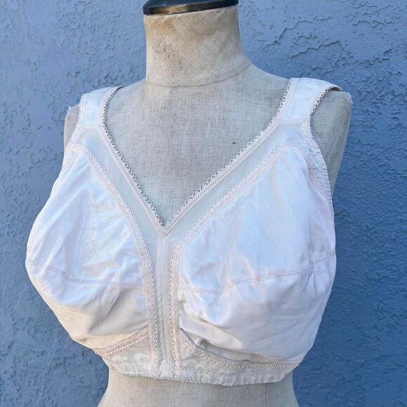 Playtex 18hr Women's Vintage Bra 40DD Retro pin up girl - Picture 1 of 8